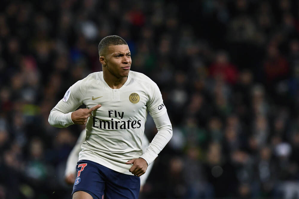 特朗普签署稳定币法案 加密货币行业取得重大胜利